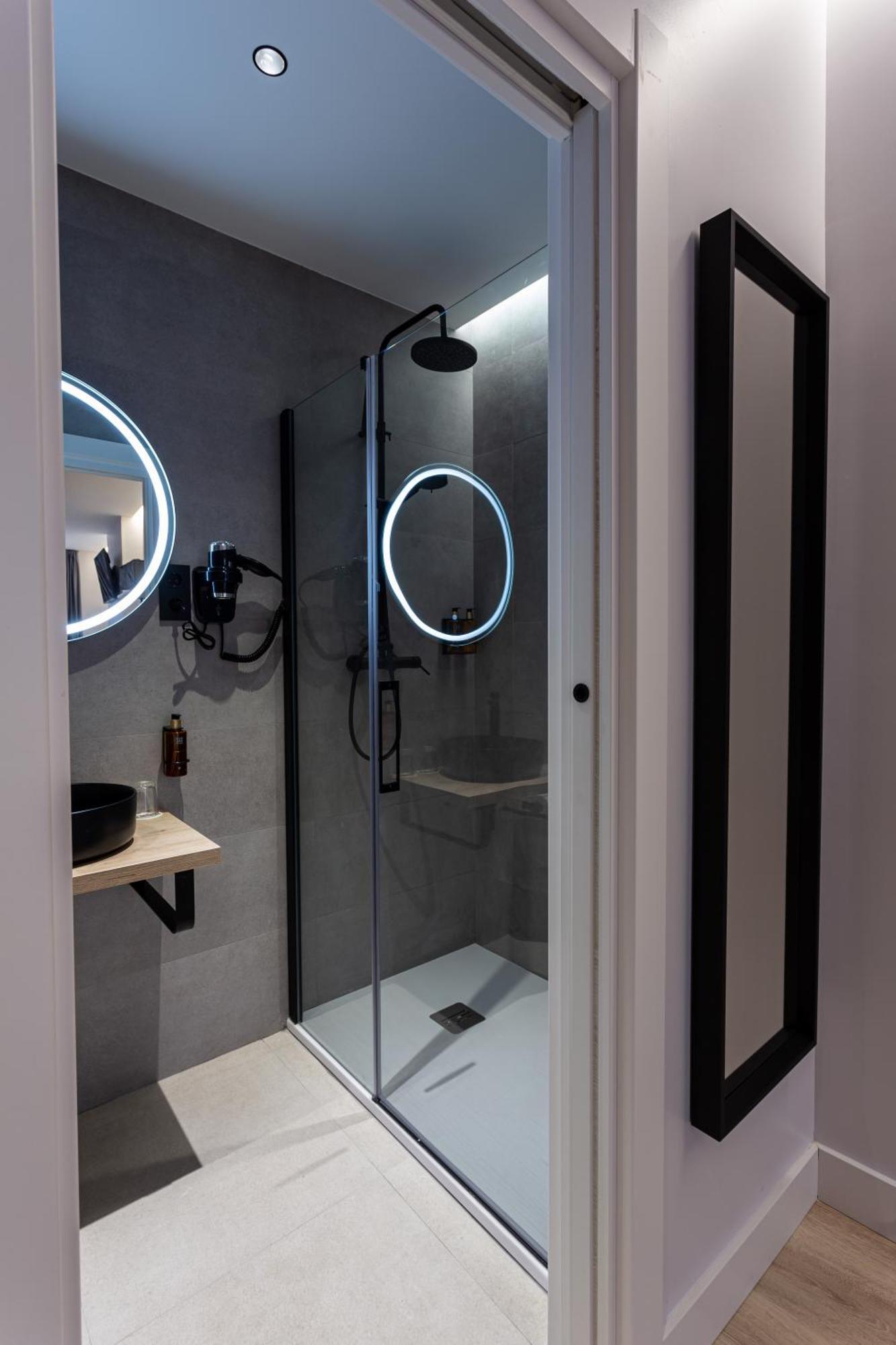 Casual Fuentes Hotell Bilbao Exteriör bild
