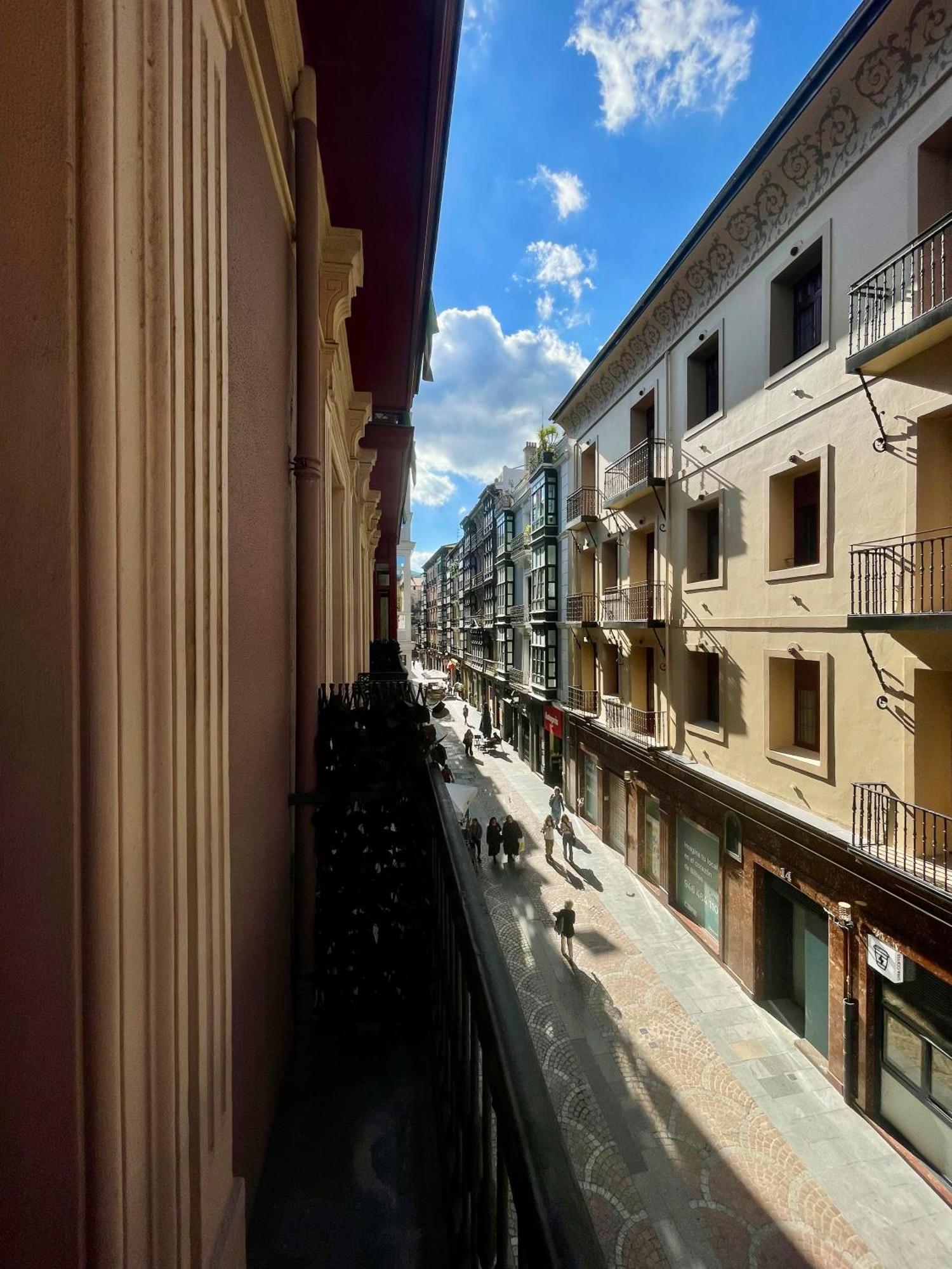 Casual Fuentes Hotell Bilbao Exteriör bild